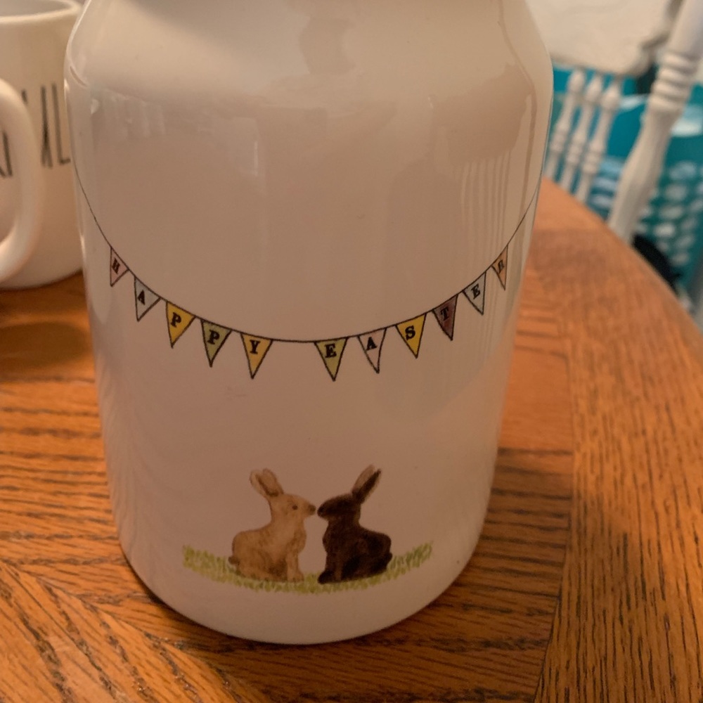 Rae Dunn Easter canister